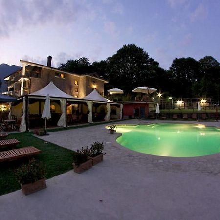 Myriam Country House B&B 메르코글리아노 외부 사진