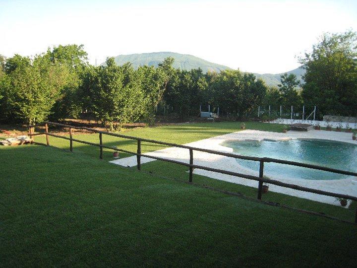 Myriam Country House B&B 메르코글리아노 외부 사진